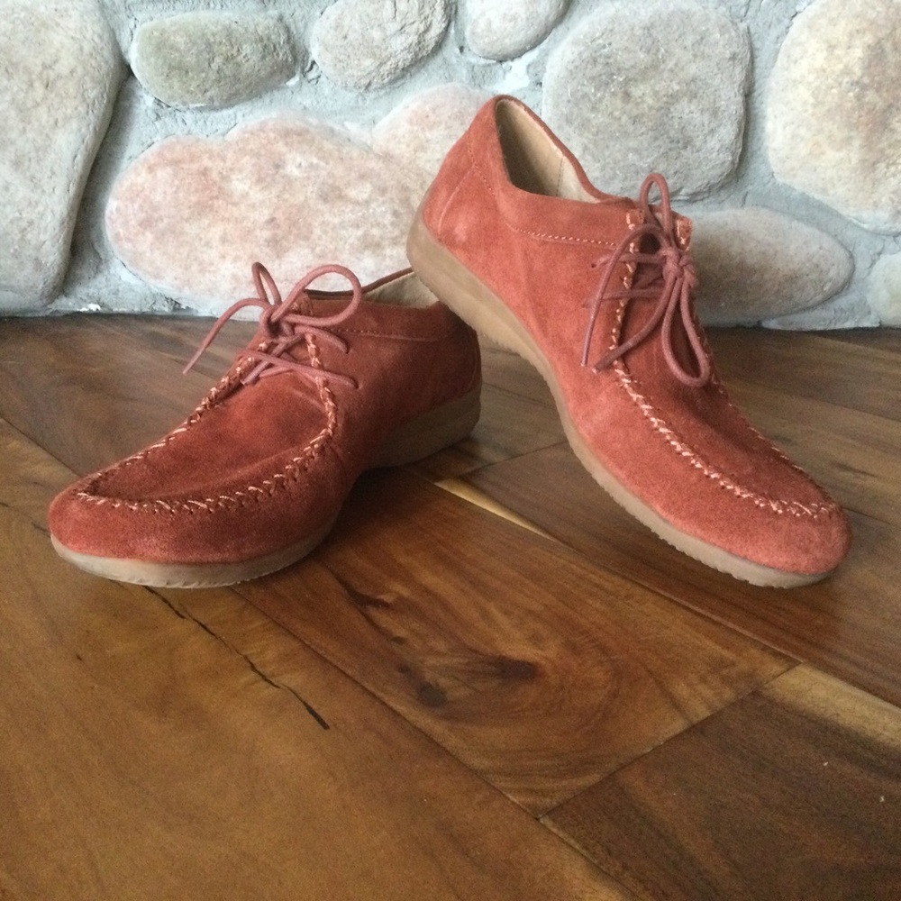 ✔️ B.O.C BOC Big On Comfort Hardwick Moc Toe Rust Suede Booties Shoes Size 7.5